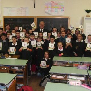 Il banchiere fossanese Ghisolfi torna a parlare di risparmio ad alunni e alunne