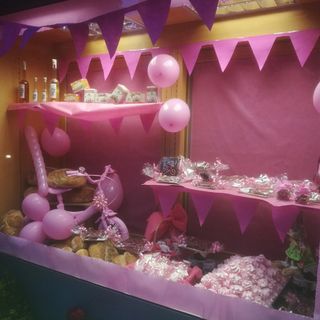 Anche la Pasticceria Tosello-Giordano saluta il passaggio del Giro d’Italia a Paesana