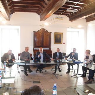 Alba: i rappresentanti del territorio hanno incontrato l’Assessore ai Trasporti della Regione Francesco Balocco per le tratte ferroviarie Alba – Asti e Alba Alessandria