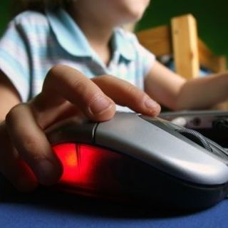 Cuneo: al via l'iniziativa per l'uso sicuro della Rete