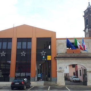 Veduta esterna del Municipio di Lagnasco