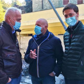 Bergesio e Gastaldi con il sindaco di Limone, Riberi