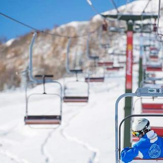 Uncem: "Impianti invernali devono aprire, lo sci è fondamentale per l'economia dei territori e dell'indotto"