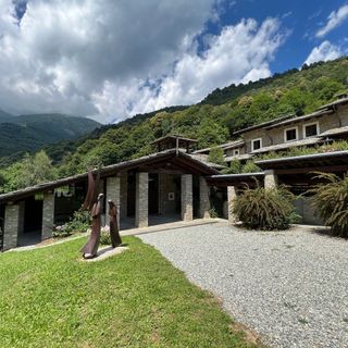 Il seminario si tiene alla chiesa del monastero di Pra 'd Mill