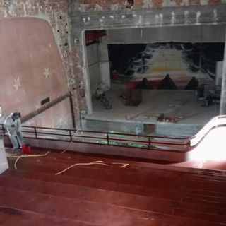 I lavori all'interno dell'ex cinema di Revello