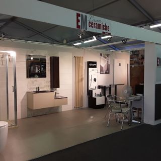 L'innovazione sulle cabine doccia, sanitari, mobili da bagno, rubinetteria