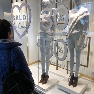 Saldi invernali 2024, per FederModa partenza in salita: "Serve regolamentare le campagne di sconti selvaggi"