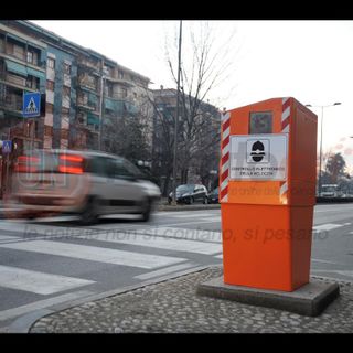 Il velobox installato in corso Roma