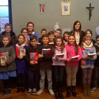 Barge: gli alunni di San Martino e Crocera in visita al comune e alla biblioteca