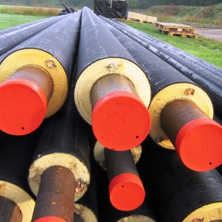 Tubi teleriscaldamento, immagine di repertorio Tubi teleriscaldamento, immagine di repertorio