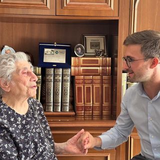 Alba: il Sindaco Alberto Gatto ha festeggiato i 101 anni di Maria Assunta Raso