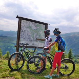 Concerto di Ferragosto Monviso Unesco: ecco come raggiungere il Bric Lombatera in bici e a piedi