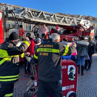I Vigili del Fuoco di Cuneo tra i protagonisti di IllumiNatale 2022
