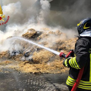 Fossano: a fuoco un fienile in frazione Gerbo