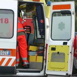 Muore schiacciato sotto il trattore: incidente in frazione Pagliani a Monastero Vasco