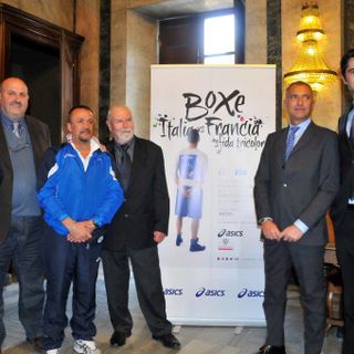 Italia e Francia... si prendono a pugni