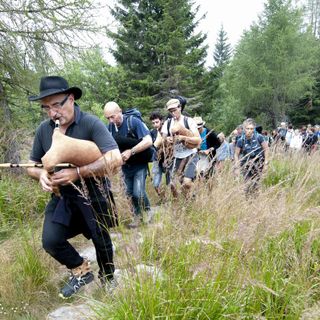 Sergio Berardo anima dei Lou Dalfin, direttore creativo del Festival Occit'Amo