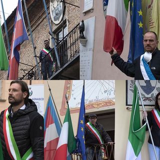 In foto: il sindaco di Saluzzo Mauro Calderoni e il pro sindaco Eros Demarchi, il sindaco di Lagnasco Roberto Dalmazzo, il sindaco di Pagno Nico Giusiano, il sindaco di Brondello Dora Perotto