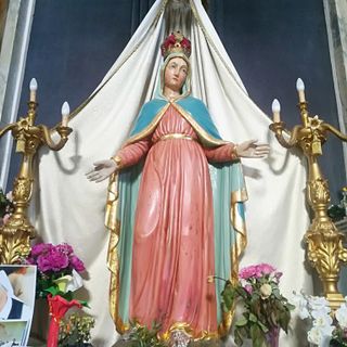 La statua della Madonna di Valmala