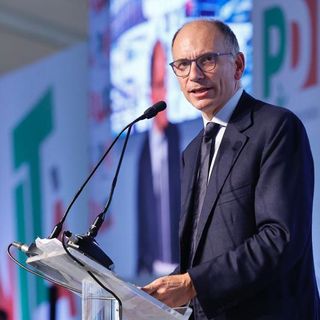 Enrico Letta, 55 anni, dal marzo 2021 è segretario del Partito Democratico
