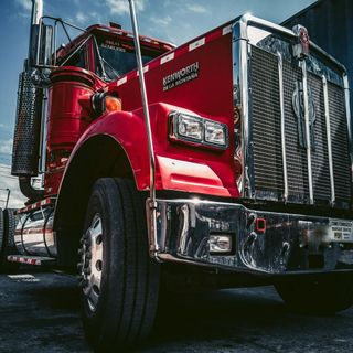 Quali sono i vantaggi dei contratti di leasing per l’acquisto di un camion?