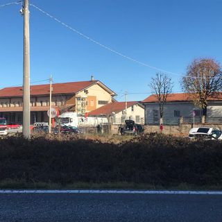 Scontro tra due suv a Peveragno in via Beinette