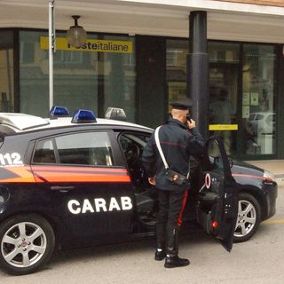 Bra: postino malmenato perché "aveva suonato troppo"