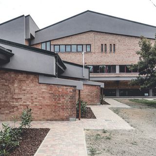 Le scuole elementari e medie di Ceresole d'Alba