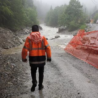 Maltempo: il sindaco di Valdieri chiude la strada di accesso alla Regione Terme [FOTO E VIDEO]