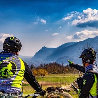 Turismo in bicicletta: nel 2022 Cuneo si alza sui pedali e punta ad andare in fuga (anche per i cambiamenti climatici)