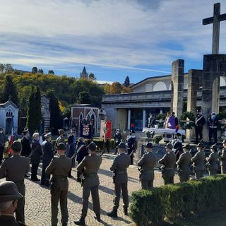 Commemorazione dei defunti e cerimonia in onore dei caduti al cimitero urbano di Cuneo (FOTO)