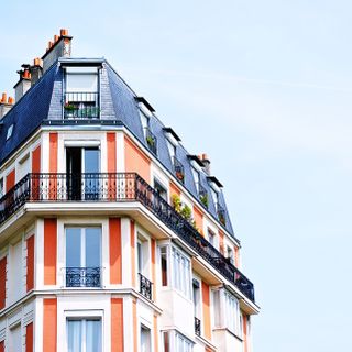 Come combattere i rumori fastidiosi in casa?