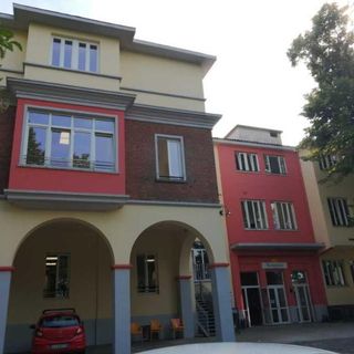 Bra, la casa di riposo Montepulciano rinnovata all'esterno e all'interno