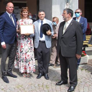 I coniugi Cristina e Dante Bruno premiati da S.A.R. Principe Sergio di Jugoslavia