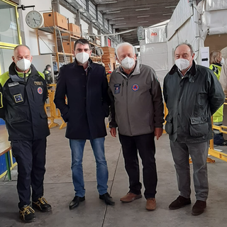 A Fossano navetta gratuita per gli over 60 che devono andare a vaccinarsi A Fossano navetta gratuita per gli over 60 che devono andare a vaccinarsi