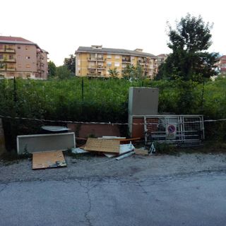 Cuneo: degrado in piazza Lanteri e via Ettore Rosa