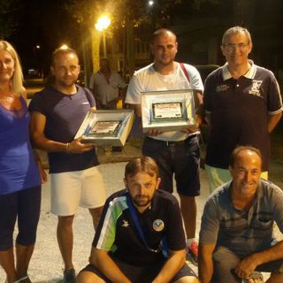Viale Stazione a Dronero trasformato in campo da bocce