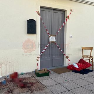 La casa dove è avvenuto il duplice omicidio