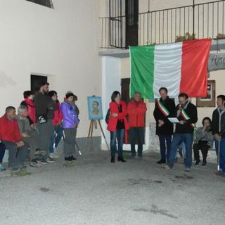 Oltre cento partecipanti alla fiaccolata Anpi a San Antonio Aradolo