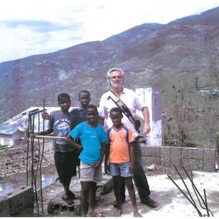 Padre Massimo Miraglio