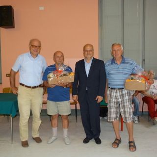 Premiati i vincitori del “Torneo di Bocce 2012” del Centro d’Incontro per Anziani