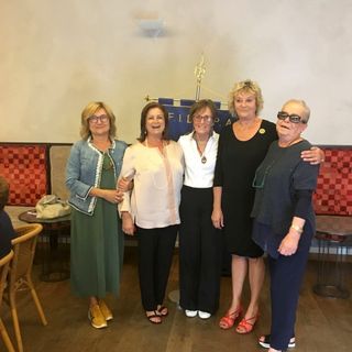 Saluzzo: direttivo Fidapa 2017 - 2019 . da sinistra Carla Monge, Luisa Borrega, Sandra Ghione, Barbara Orusa, Lia Ferri