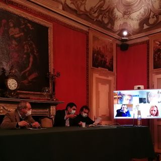 Per la prima volta la Giunta fossanese si è incontrata in videoconferenza su Skype Per la prima volta la Giunta fossanese si è incontrata in videoconferenza su Skype