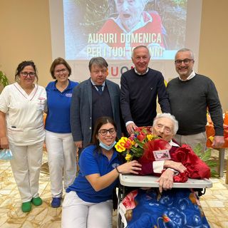 Saluzzo, il compleanno di Domenica Salvai: 104 anni