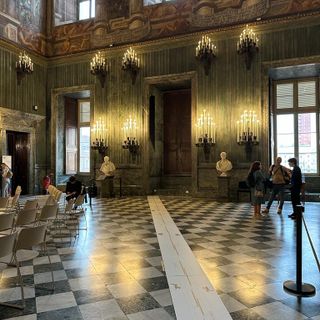 La linea meridiana a camera oscura a Palazzo Reale a Torino