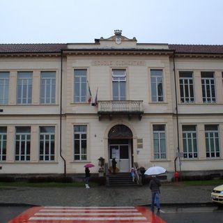 Saluzzo, scuola elementare Francesco Costa