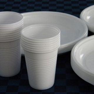 "Contributi a sostegno del passaggio alle stoviglie biodegradabili: una proposta non recepita" "Contributi a sostegno del passaggio alle stoviglie biodegradabili: una proposta non recepita"