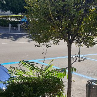 Fratelli d'Italia sui parcheggi blu di Savigliano: "Siamo indignati, si poteva inserire il disco orario in quelle zone e si sarebbe risolto il problema"