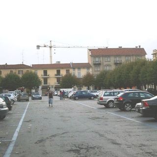 Il piano di recupero di piazza Carlo Alberto a Bra: la posizione dell’impresa che ha realizzato l’intervento