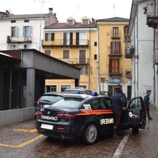 I carabinieri in piazza Boves - foto di repertorio
